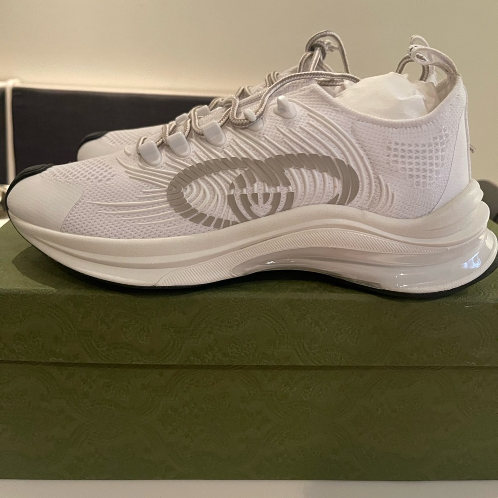 ❌SOLD❌Gucci Run sneaker size 39 women